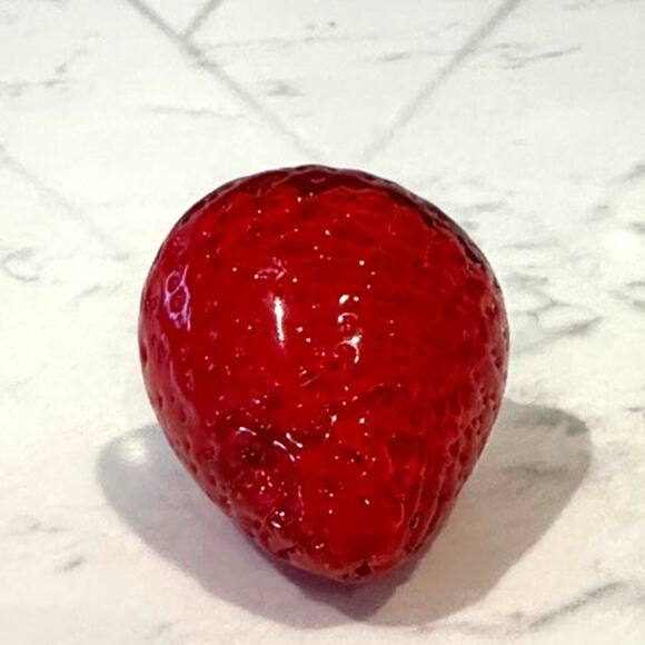 Murano Style Glass Strawberry decor trinket 4.0oz, 2” vibrant red green fresa - Picture 5 of 8